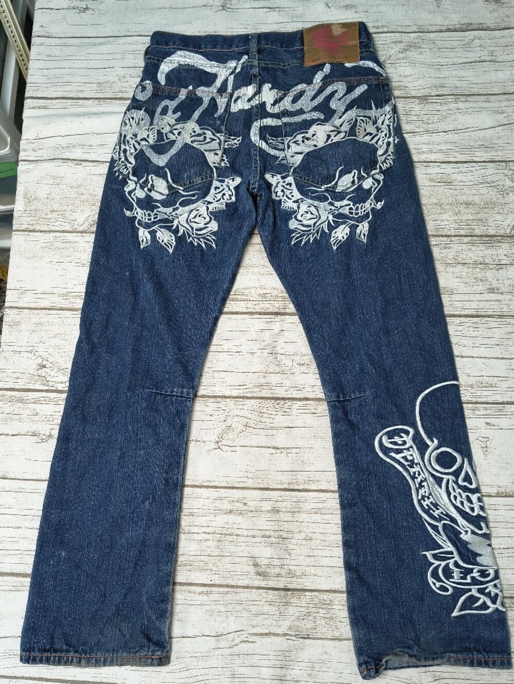 Ed Hardy Y2K 2008 Embroidered Jeans Distressed Size Men 32x32